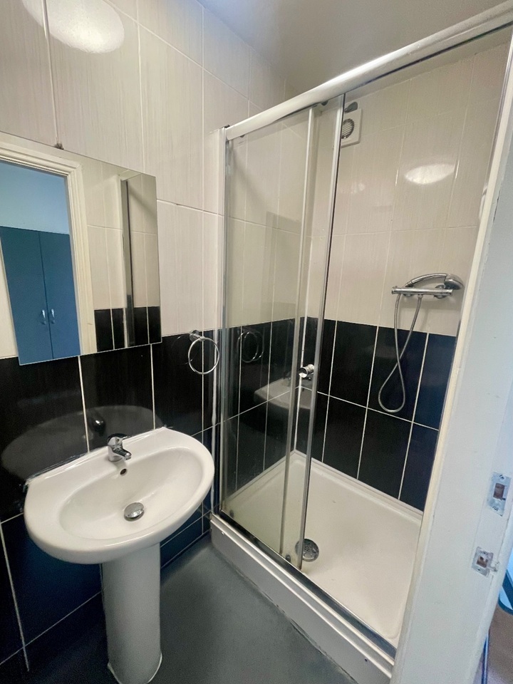 Additional image 5 of Room in a Shared House, Gipsy Lane, B23, N1 7GU