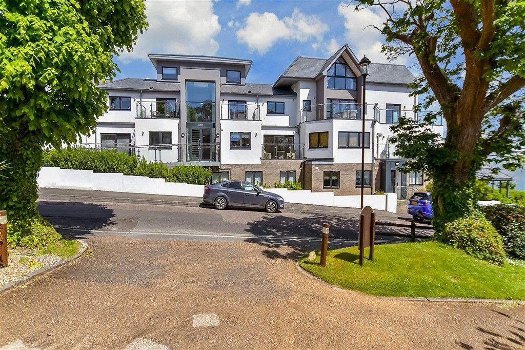 Additional image 2 of 3 bed flat for saleChine Avenue, Shanklin, Isle Of Wight PO37
