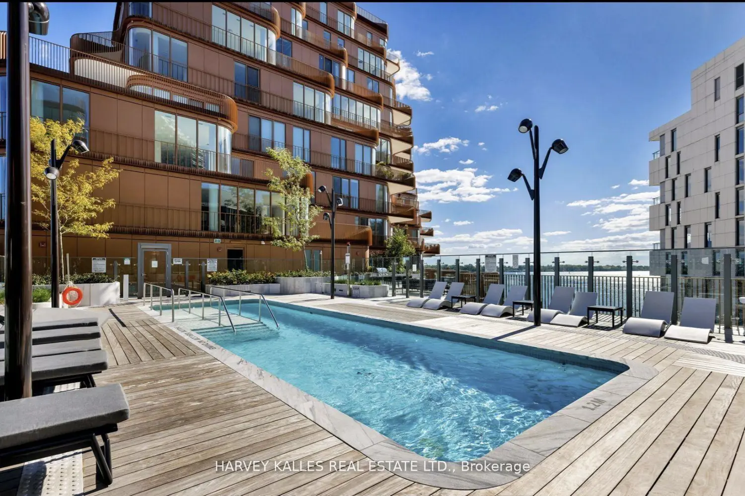 Additional image 13 of 155 Merchants Wharf Avenue 701