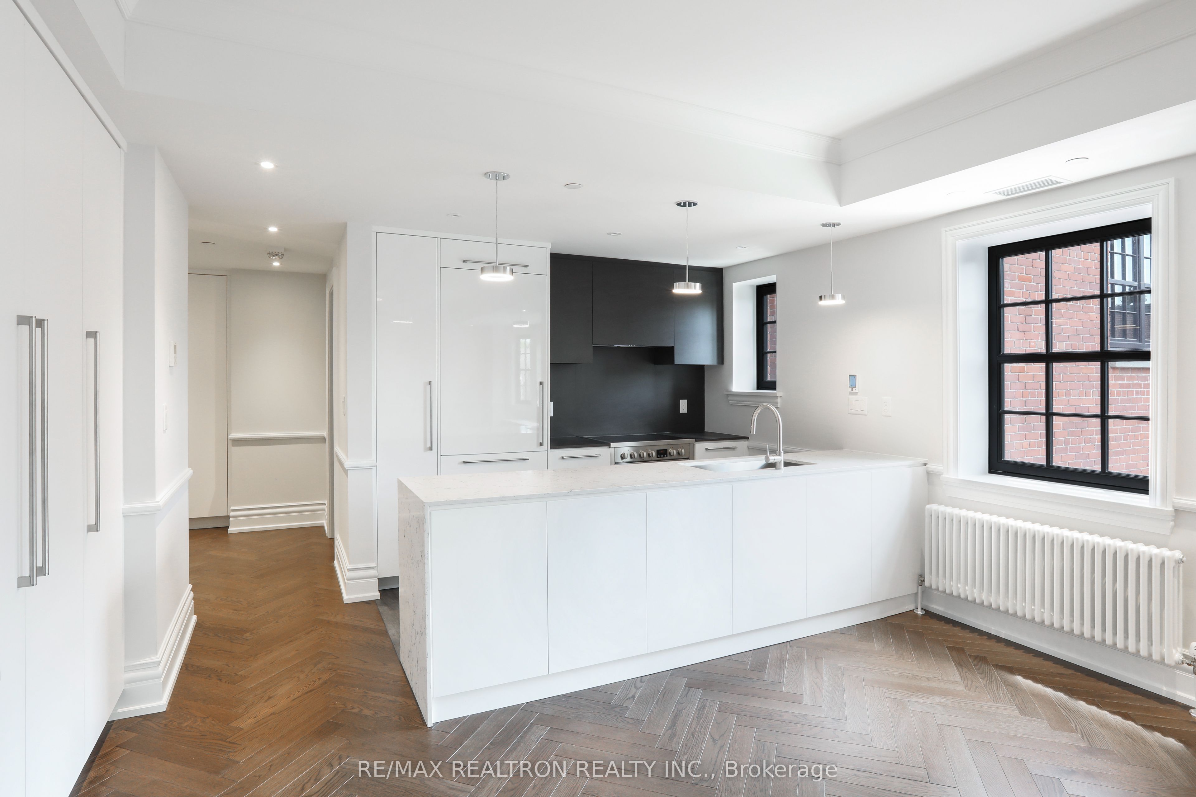 Additional image 4 of 206-2 Clarendon Avenue, Toronto, ON, M4V 1H9