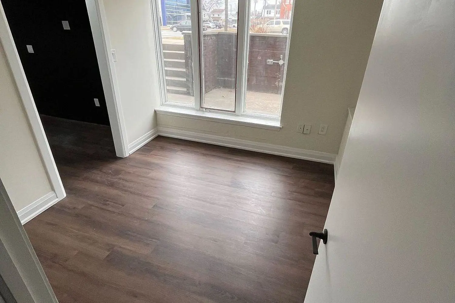 Additional image 7 of 1575 Ouellette Avenue