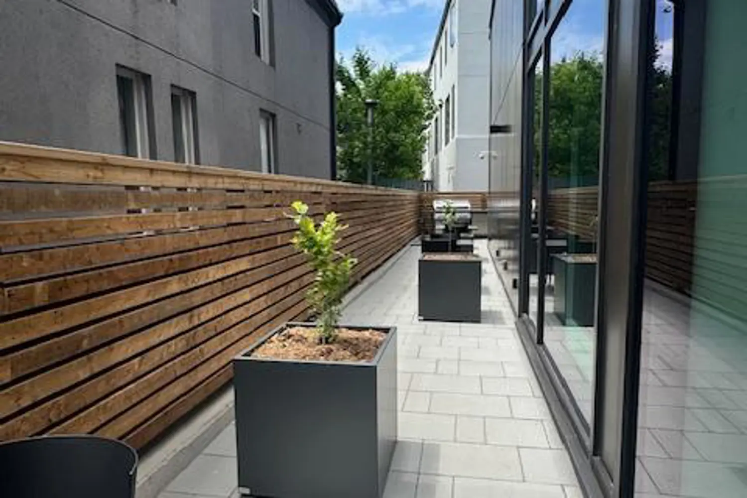 Additional image 16 of 2625 Dundas Street 809