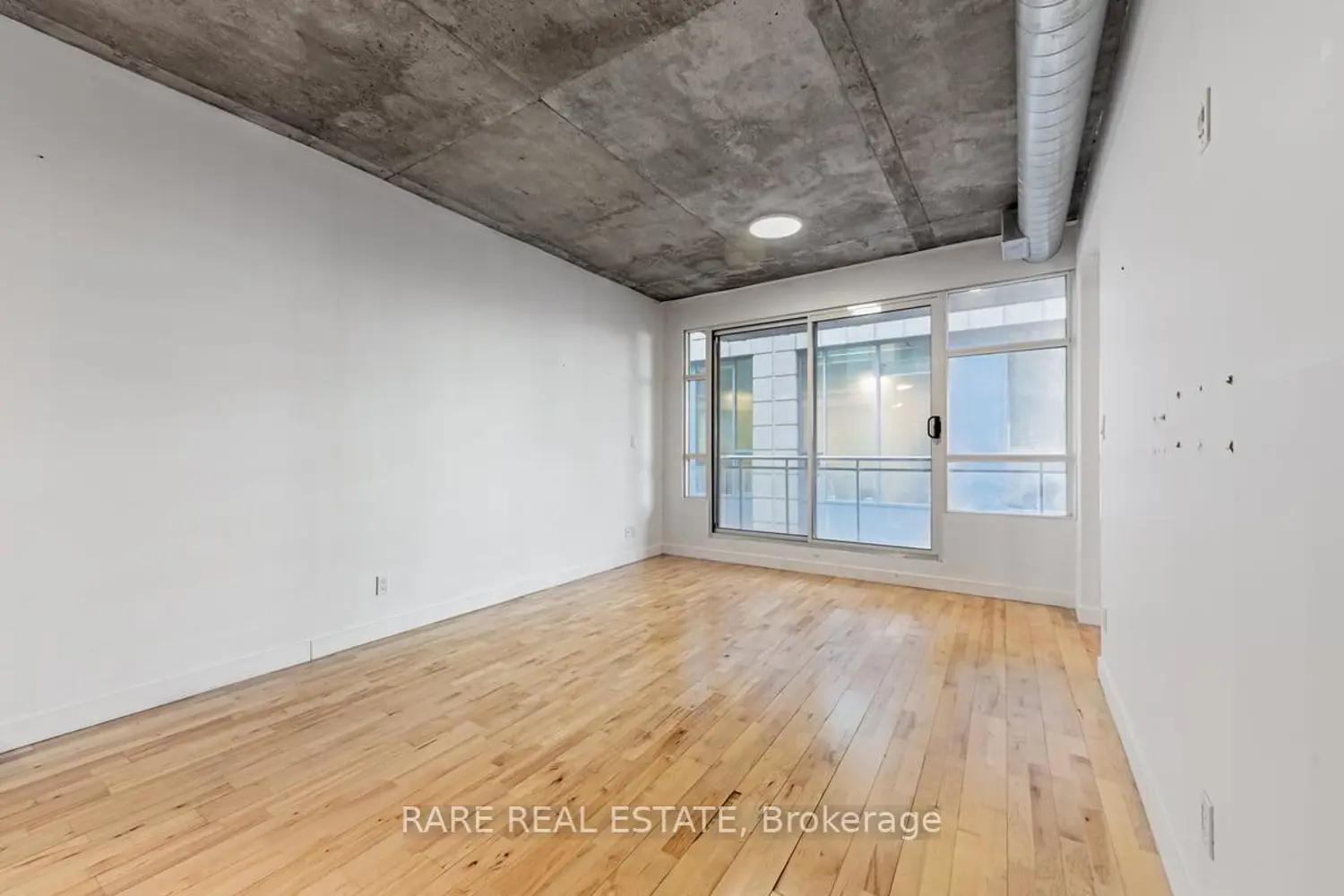 Additional image 16 of 42 Camden Street 302