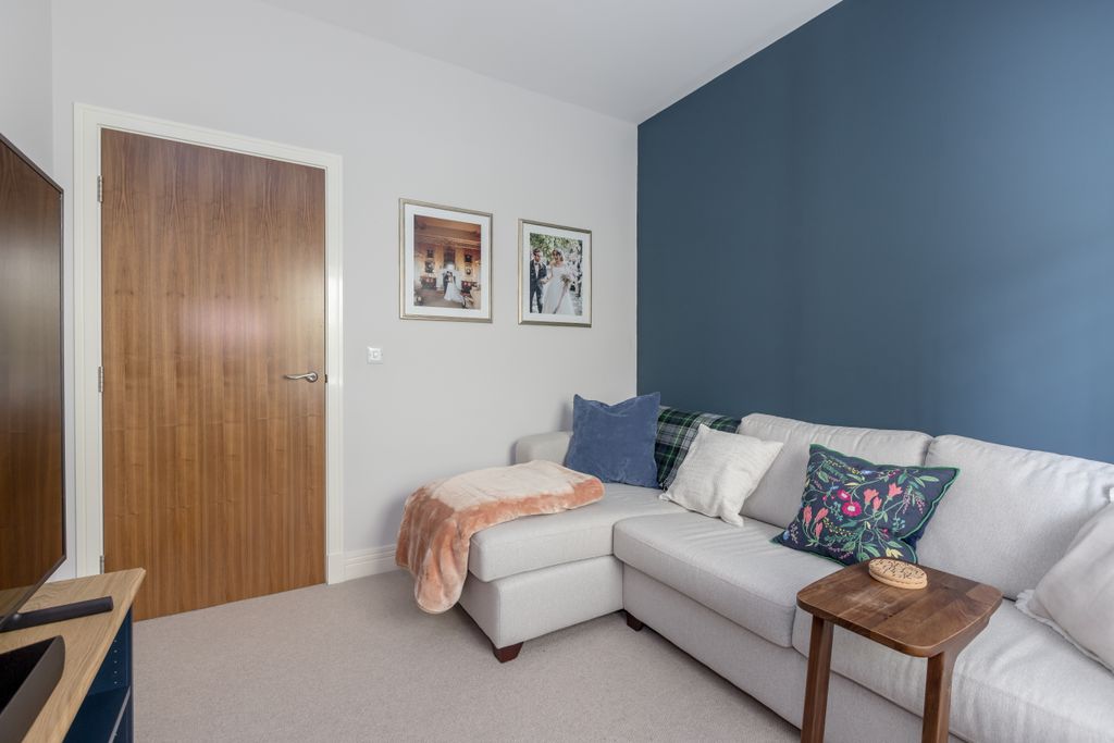 Additional image 14 of 3 bed flat for saleFlat 1, 62 Larkfield Gardens, Trinity, Edinburgh EH5