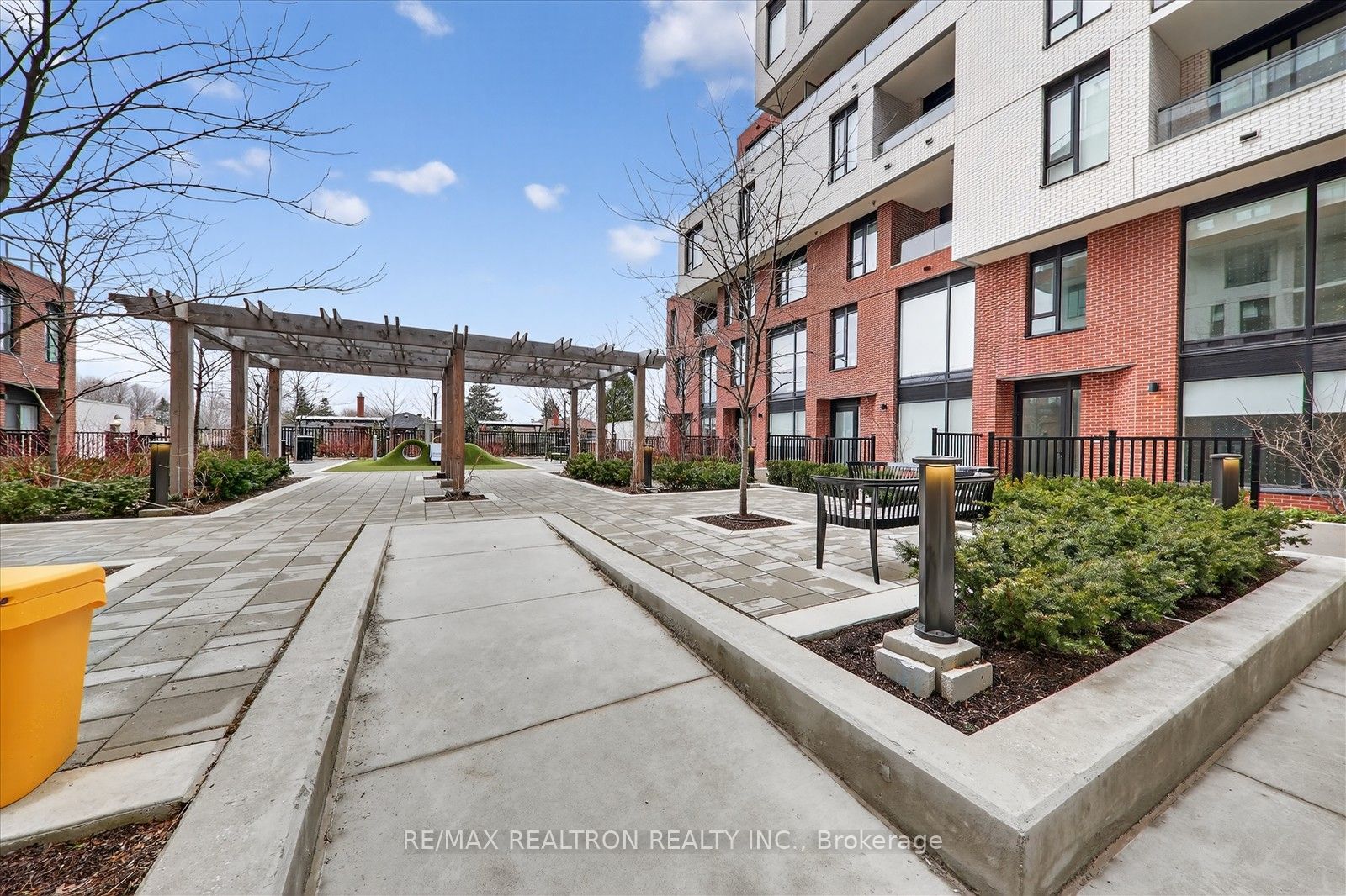 Additional image 3 of 323-3100 Keele Street, Toronto, ON, M3M 0E1