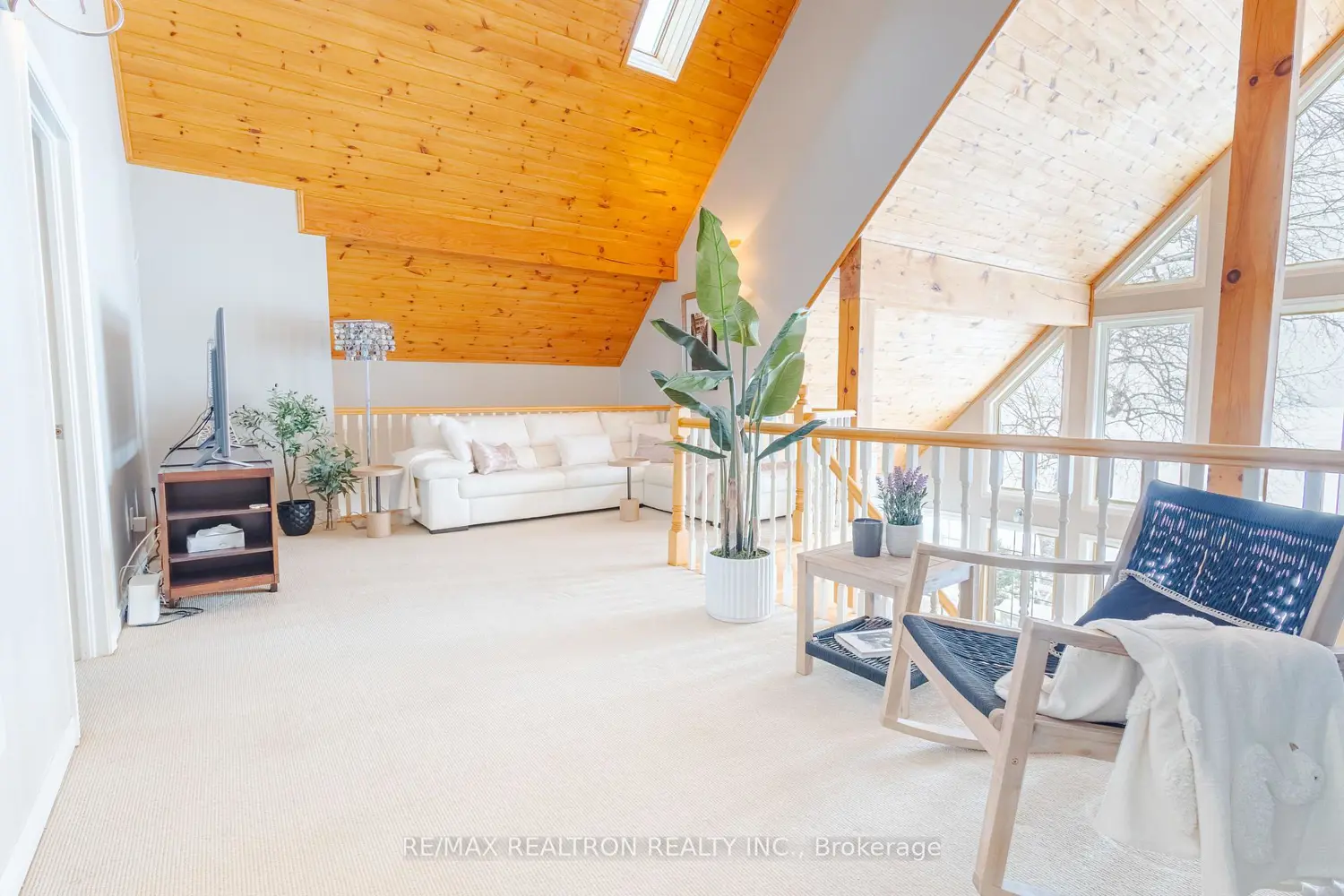 Additional image 2 of 209733 Highway 26