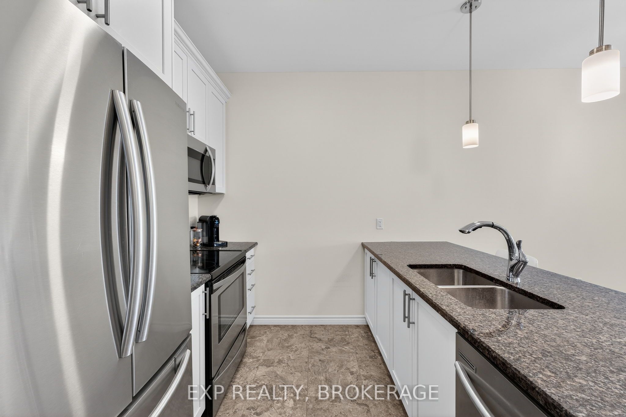Additional image 6 of 301-740 Augusta Drive, Kingston, ON, K7P 0E3