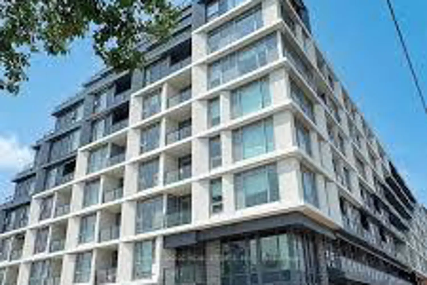 556 Marlee Avenue 314