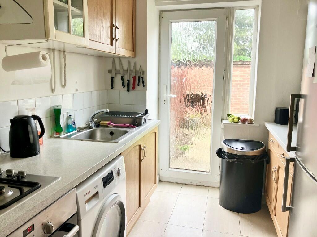 Additional image 4 of Benbow Close, St. Albans, Hertfordshire, AL1 5SA