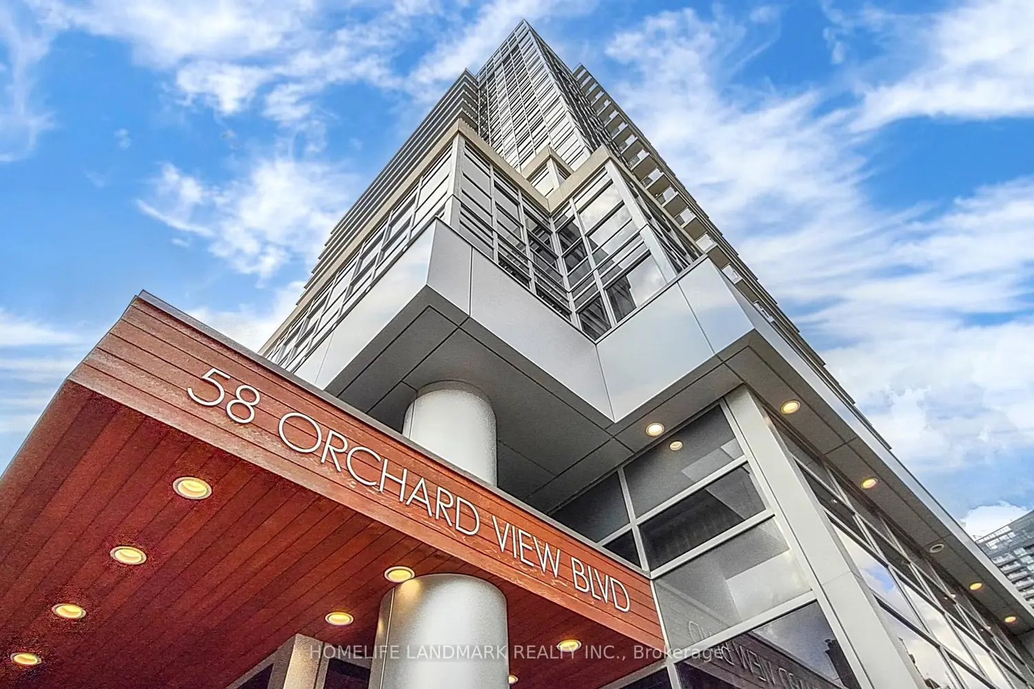 58 Orchard View Boulevard 505