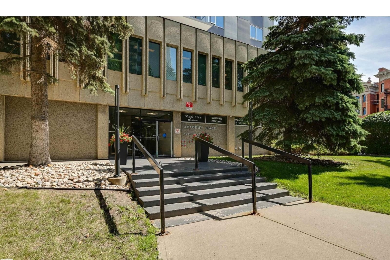 Additional image 8 of 802-10011 116 Street NW, Edmonton, AB, T5K1V4
