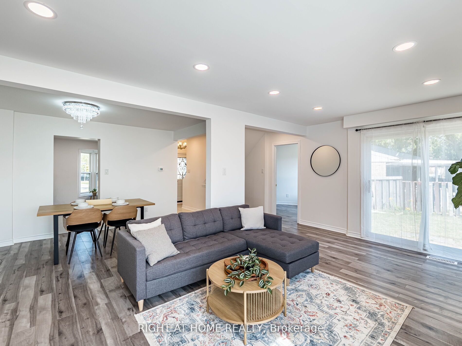 Additional image 6 of 2 Giles Court, Toronto, ON, M9V 4C5