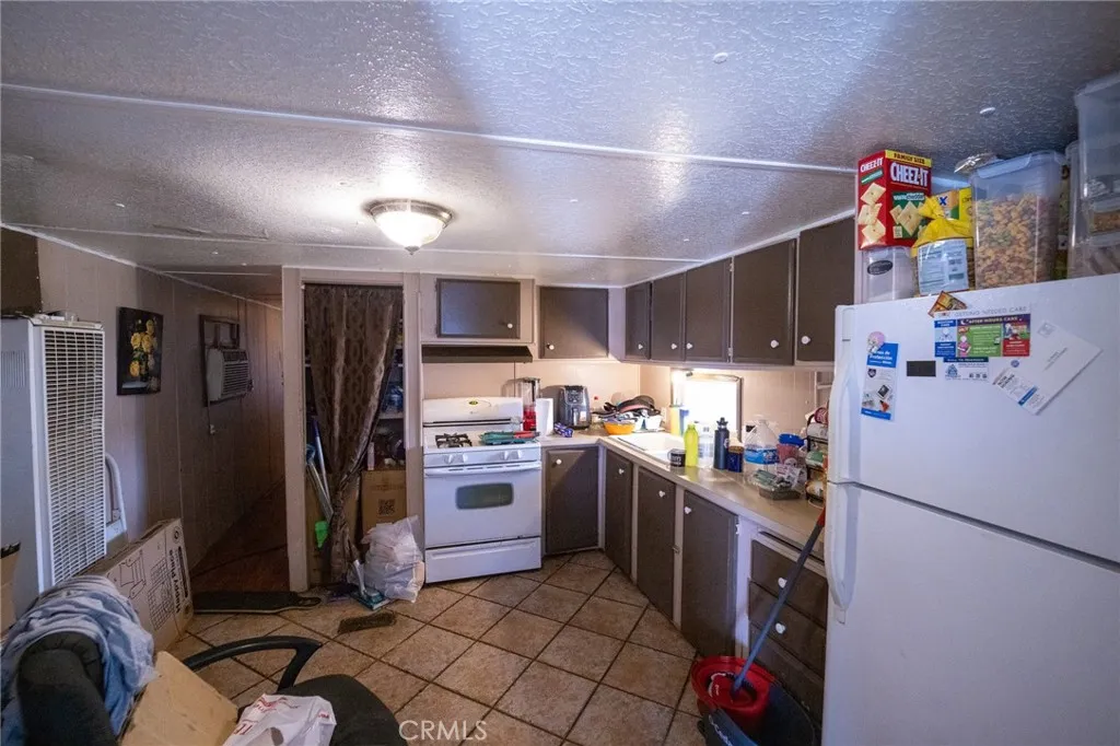 Additional image 12 of 26068 5th, San Bernardino, CA 92410