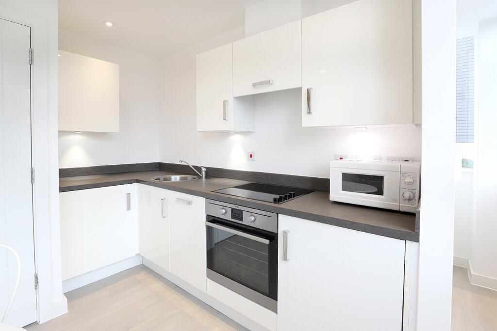 Additional image 4 of Nellis Hall, Newsom Place, St. Albans, Hertfordshire, AL1