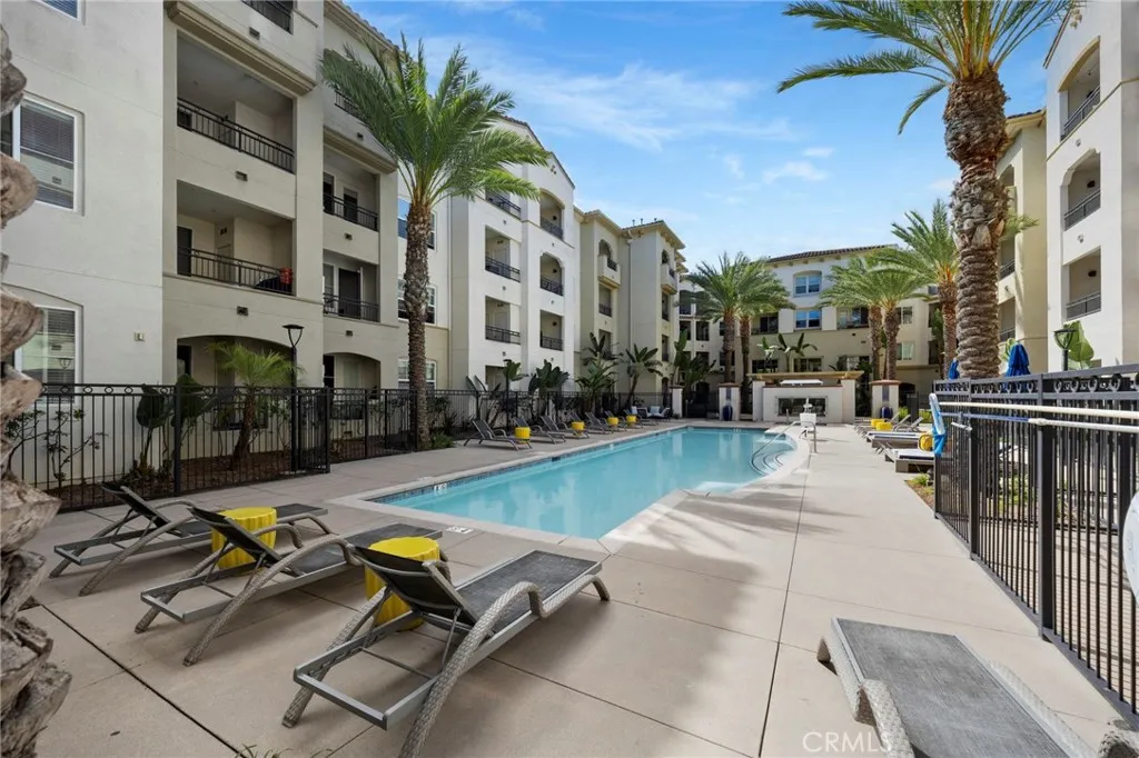 Additional image 106 of 401 Bernard Street Unit 211, Costa Mesa, CA 92627
