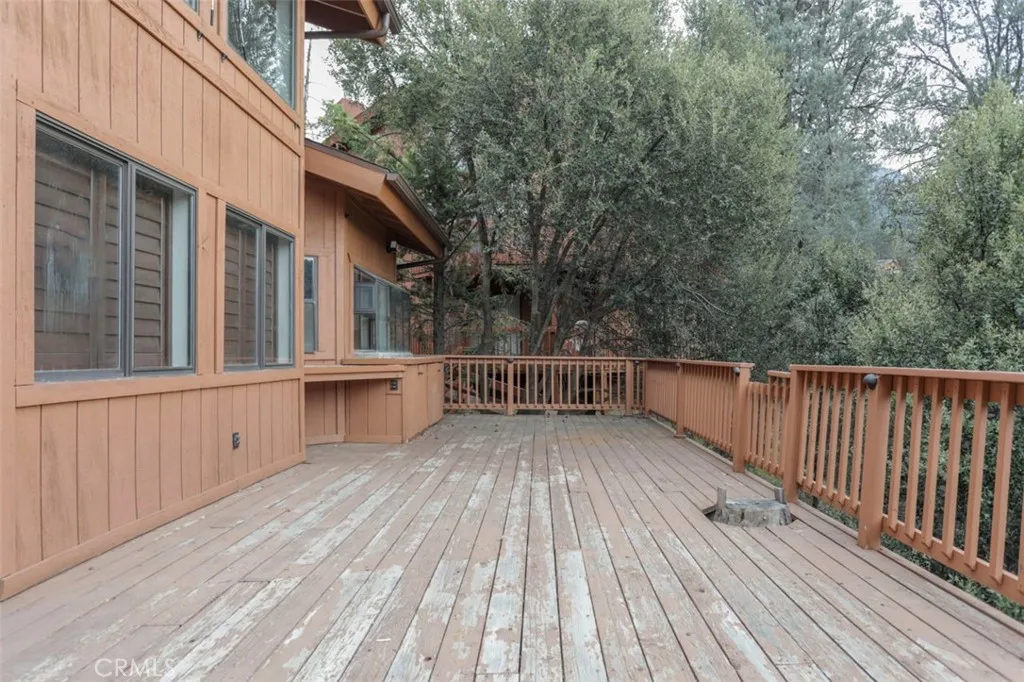 2701 Hillcrest Court, Frazier Park, CA 93225