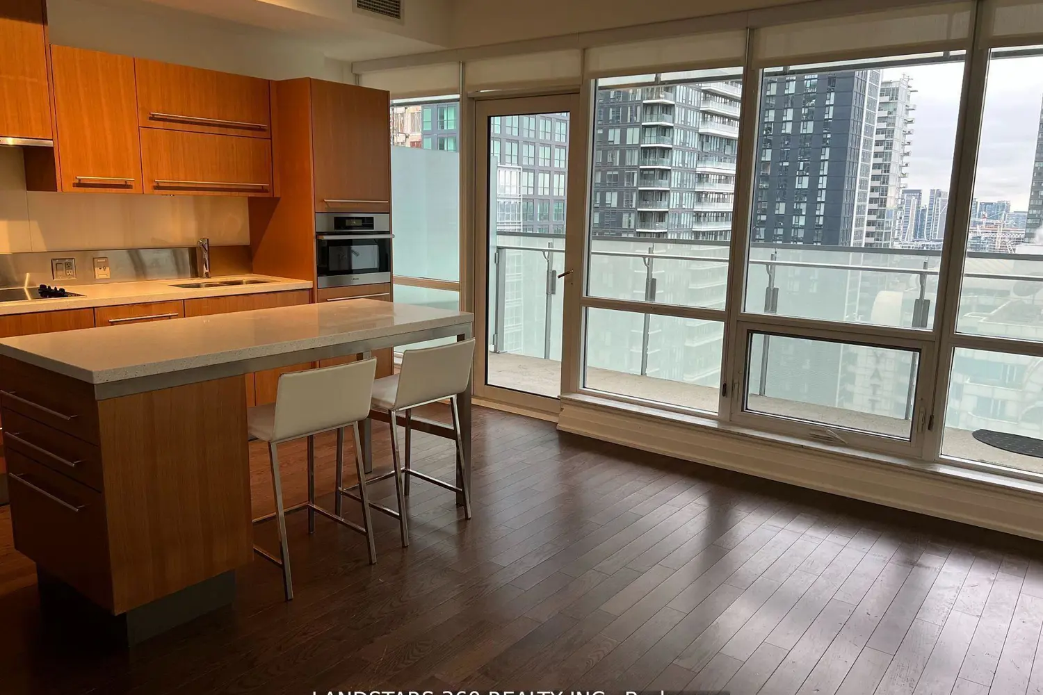 Additional image 4 of 80 John Street 2505