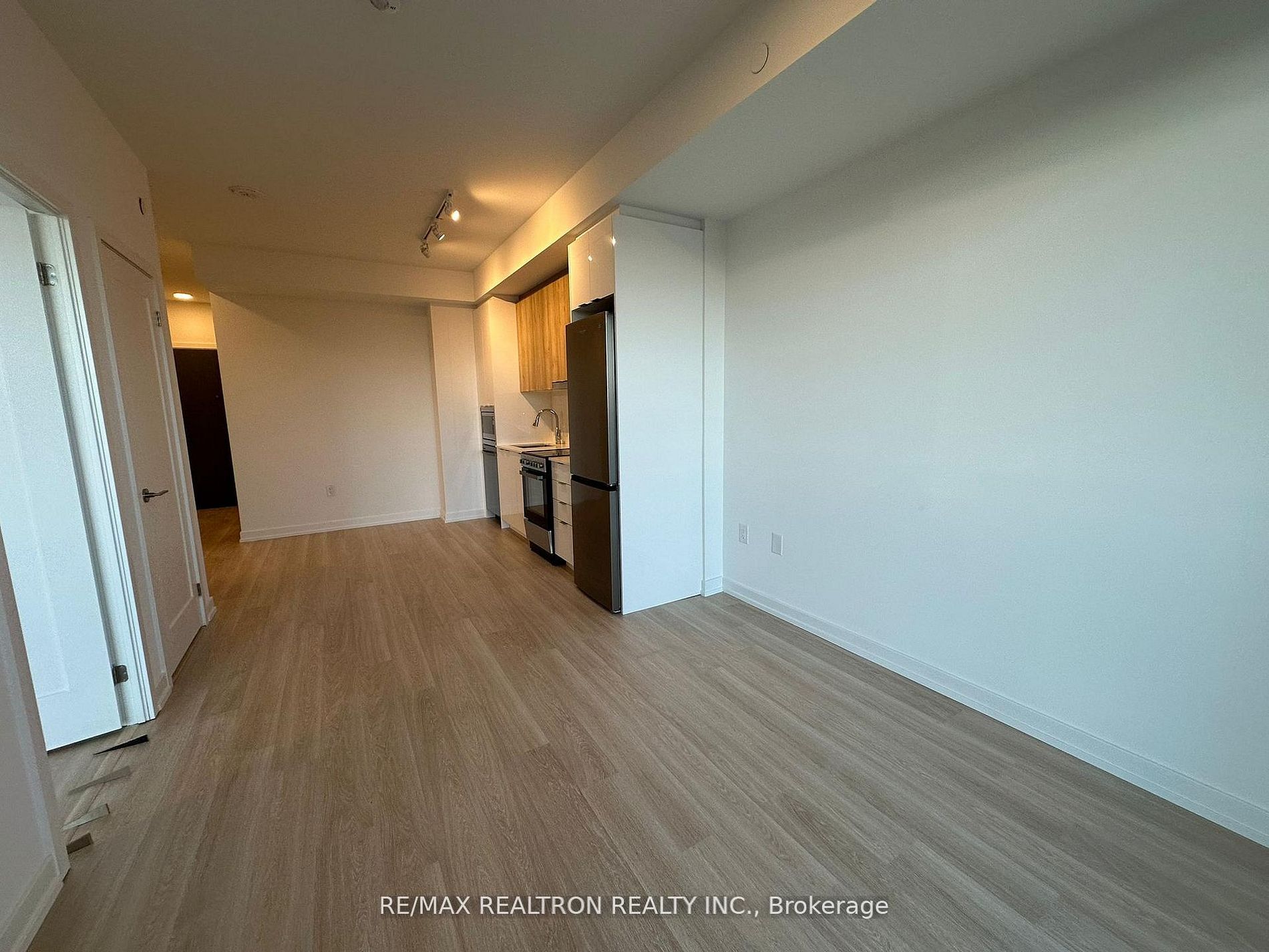 Additional image 6 of 512-9751 Markham Road, Markham, ON, L6E 0W3