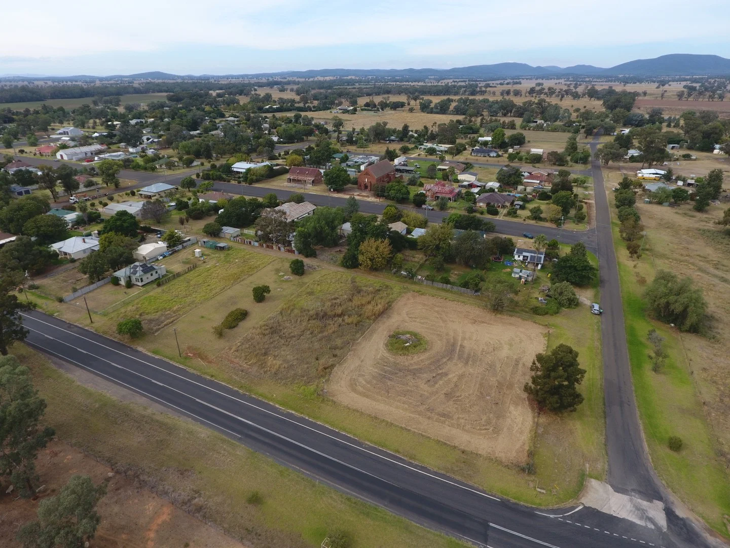 1 Main Street, Gooloogong NSW 2805