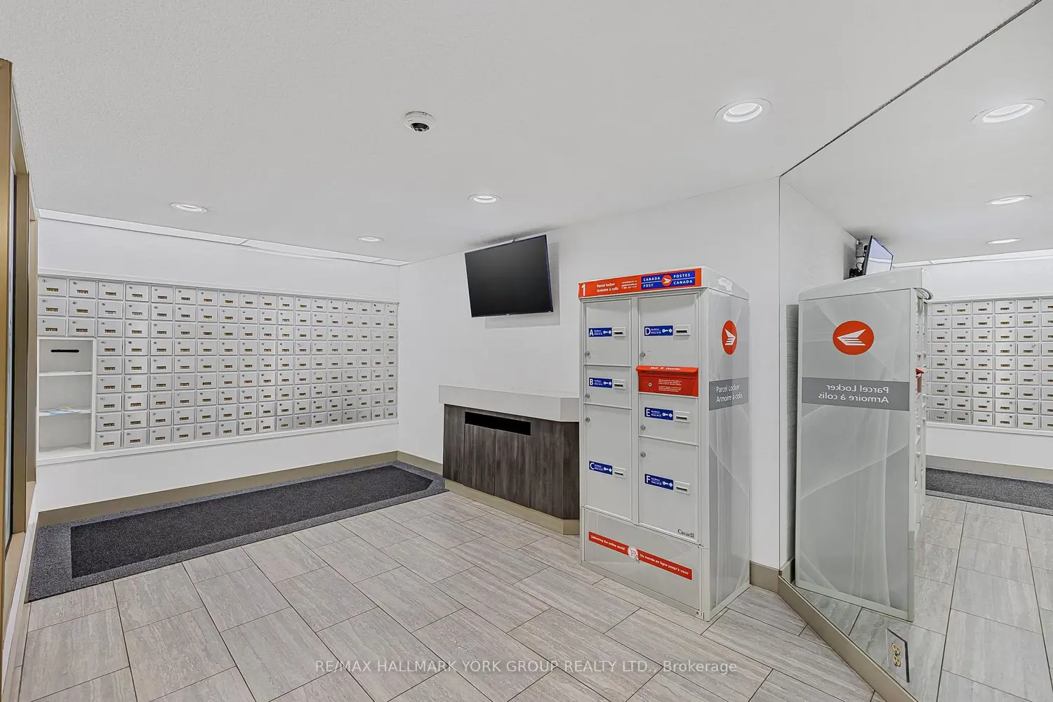 Additional image 6 of 7811 Yonge Street 1007