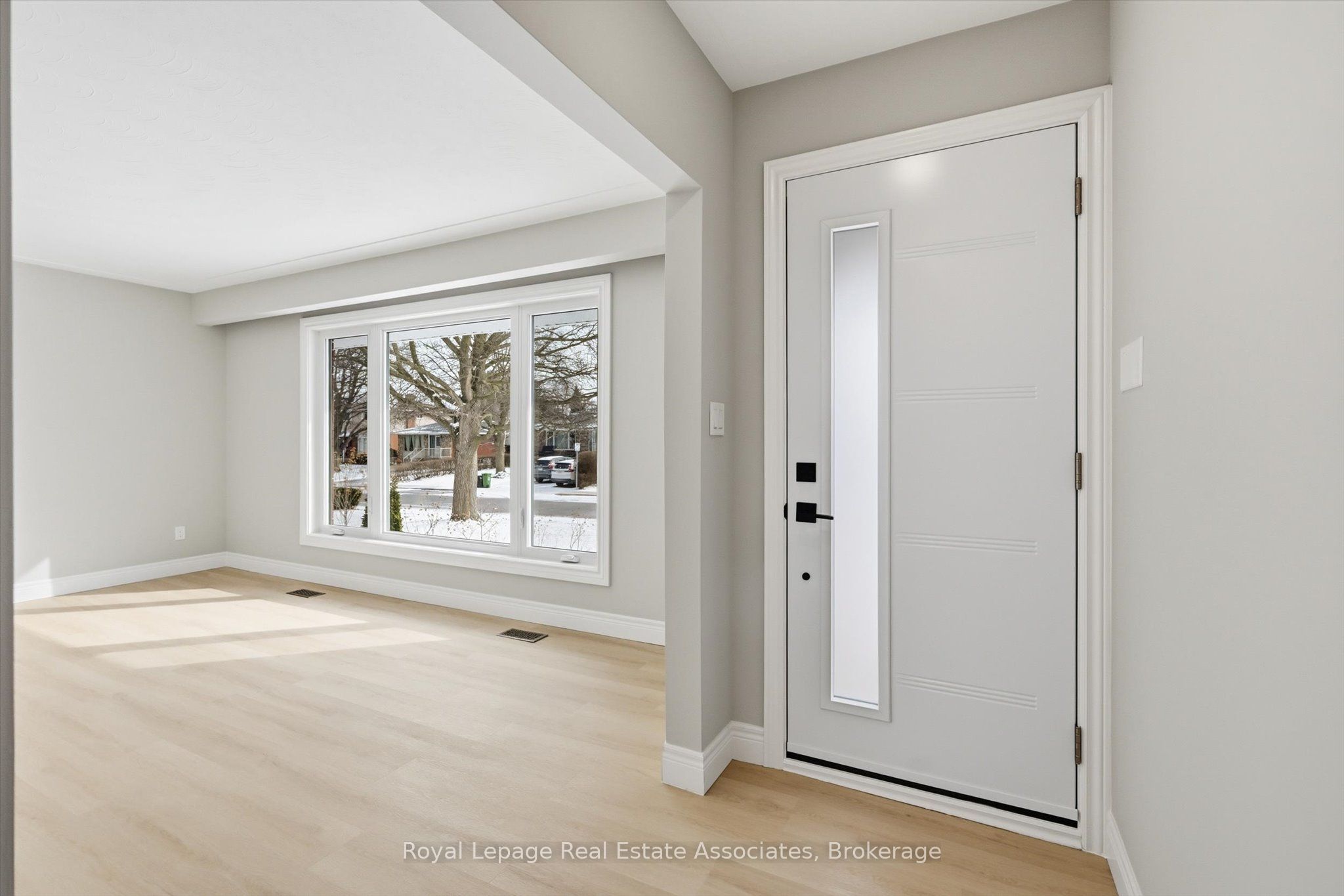 Additional image 4 of 26 Geneva Drive, Hamilton, ON, L9C 3Z5