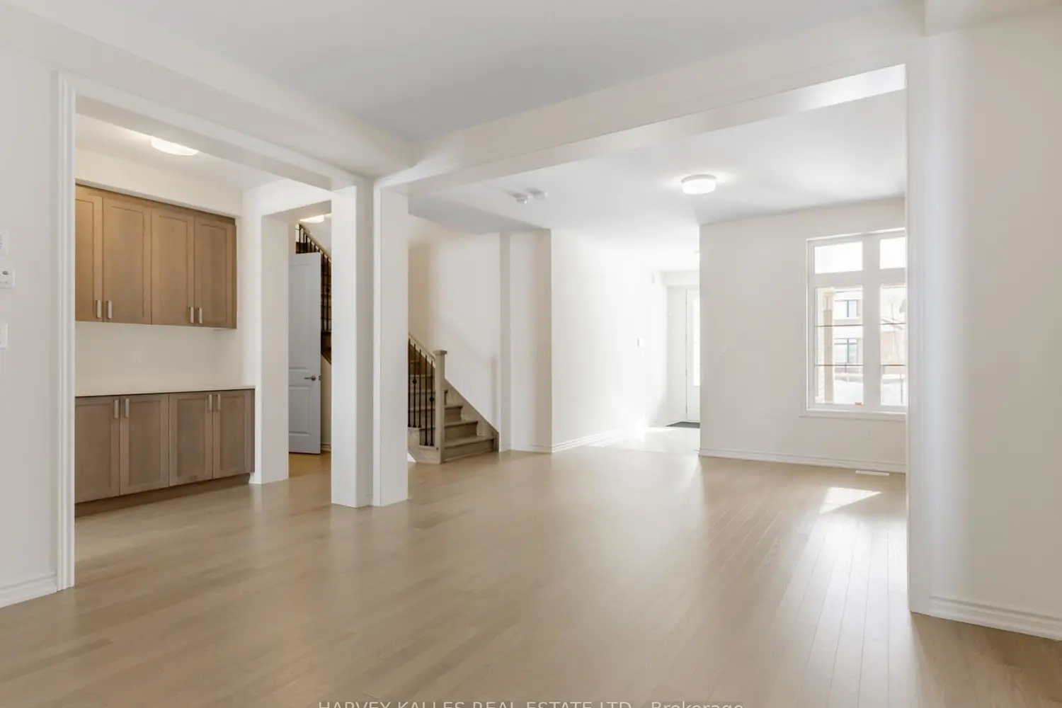 18 Bluebird Boulevard photo 4