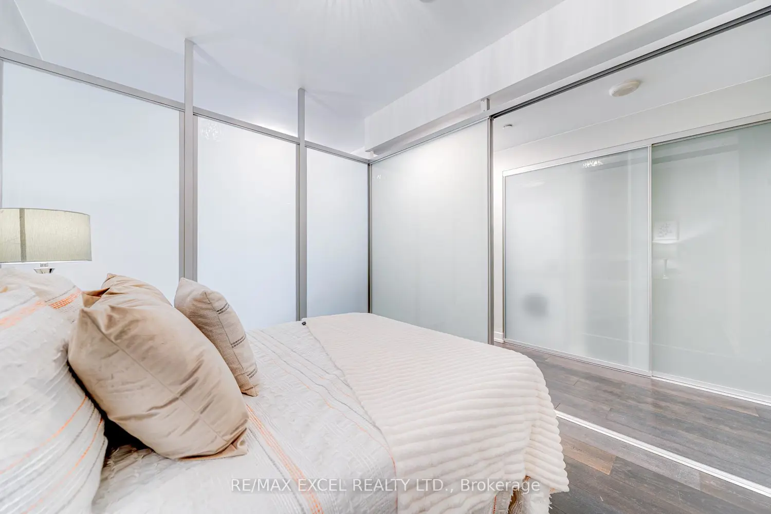 Additional image 14 of 426 University Avenue 1705