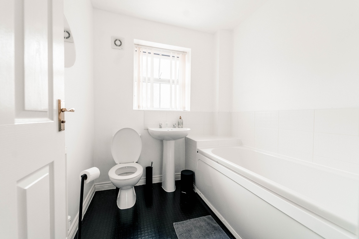 Additional image 20 of 5 Bed Semi-Detached House, Crown St, B66, N1 7GU