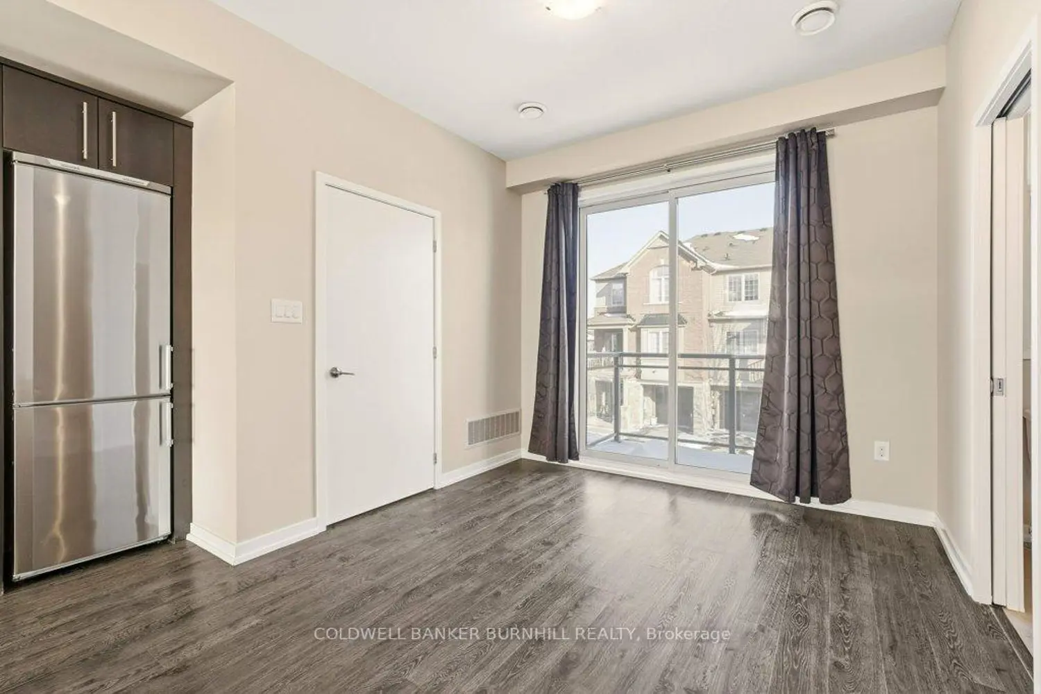 Additional image 9 of 510 North Service Road 13