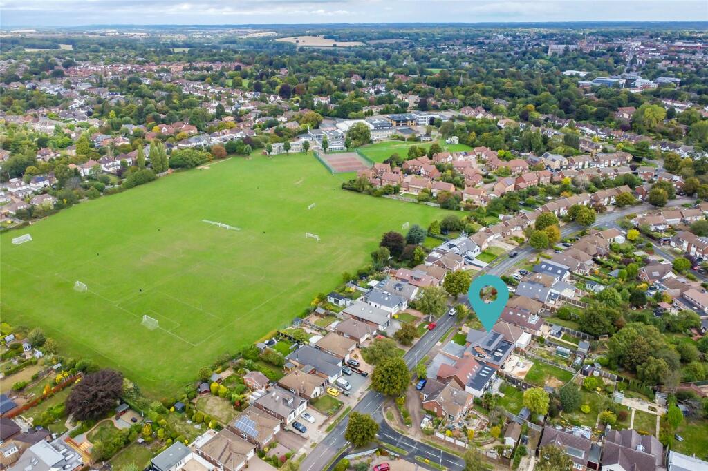 Additional image 9 of Robert Avenue, St. Albans, Hertfordshire, AL1