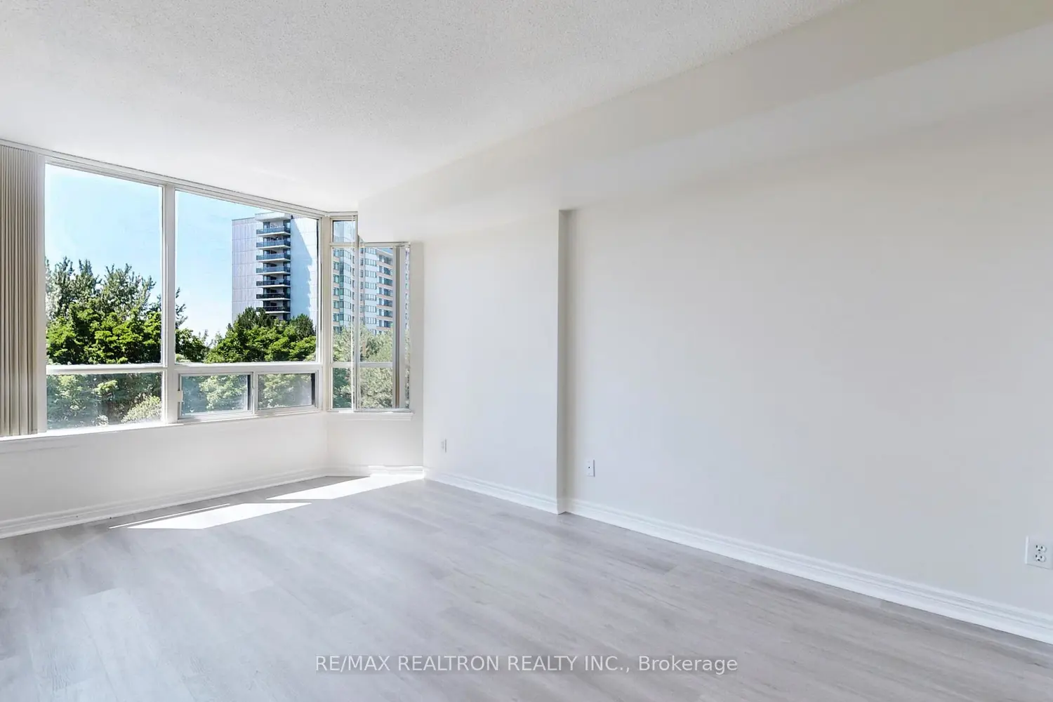 Additional image 6 of 1131 Steeles Avenue 407