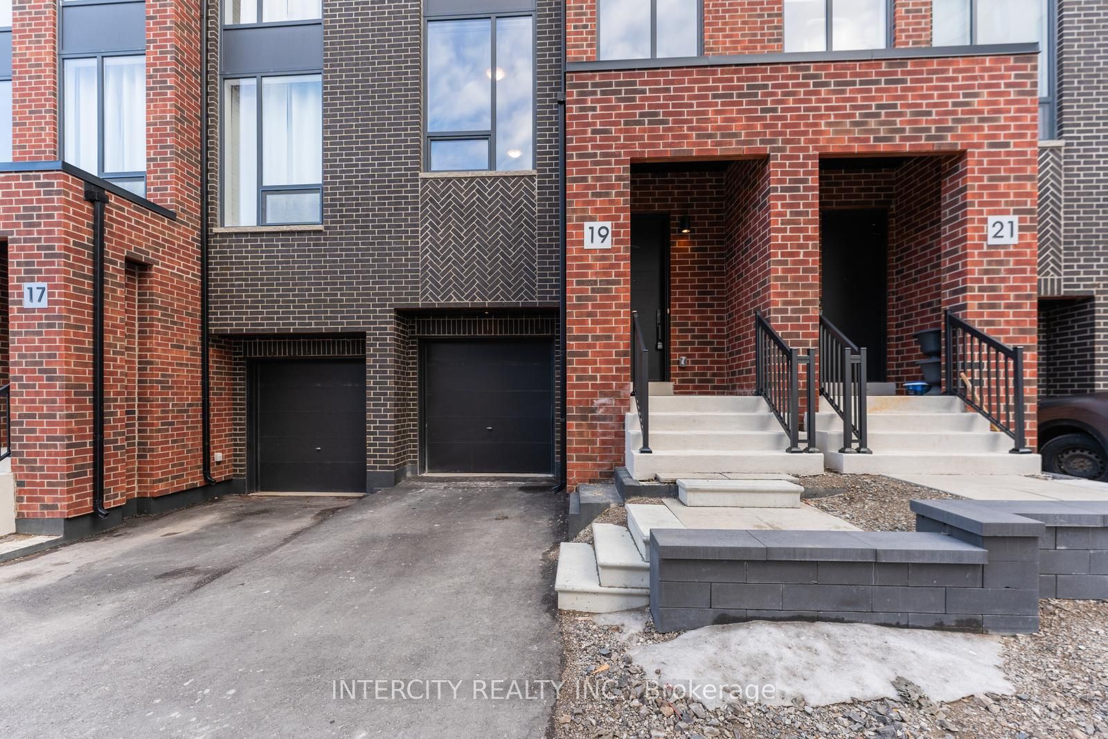 Additional image 2 of 19 Desiree Place, Caledon, ON, L7E 4L2