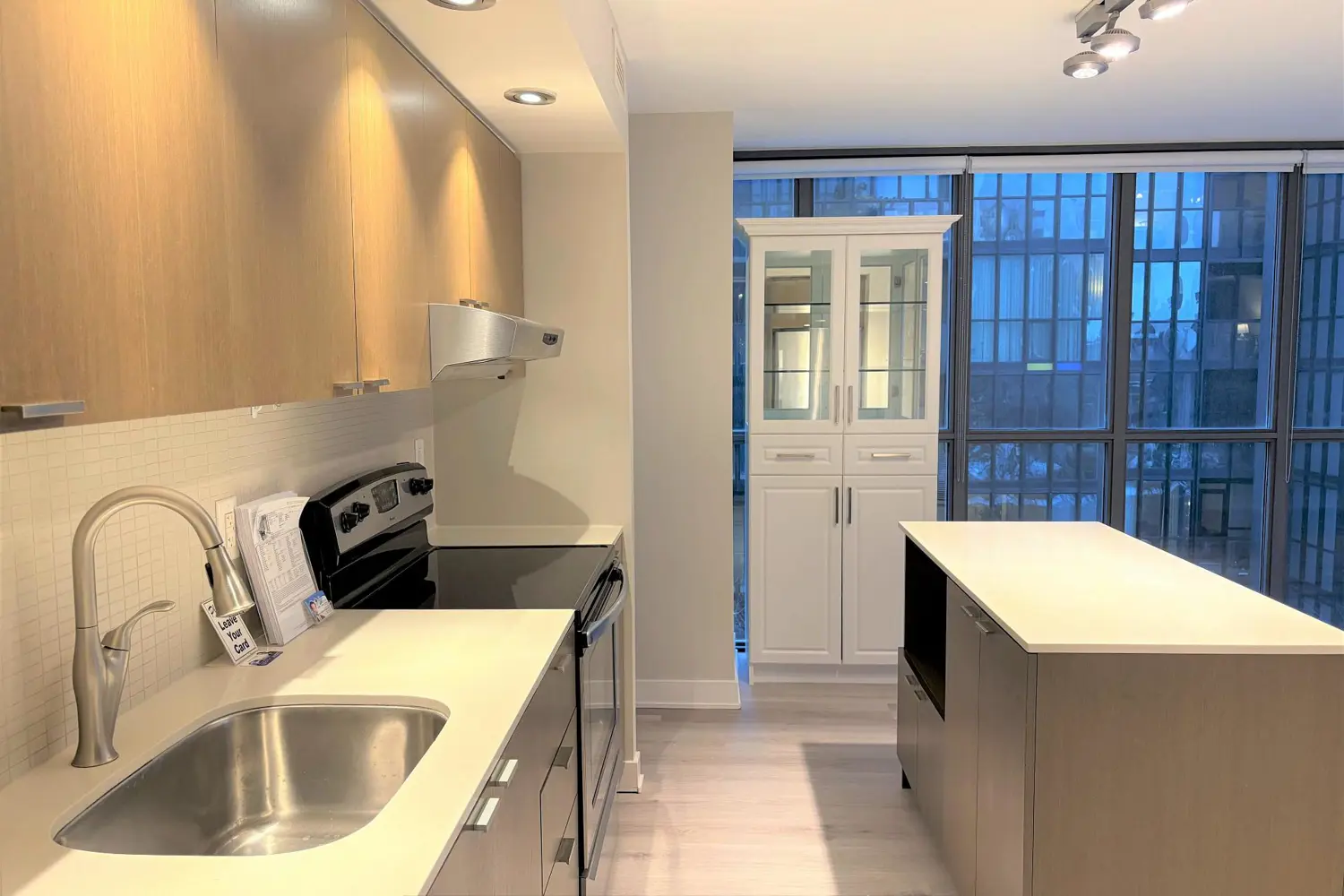 Additional image 3 of 110 Charles Street 503