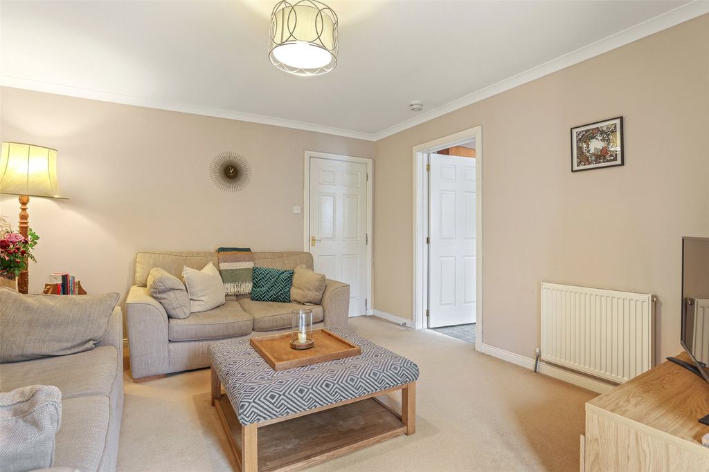 Additional image 5 of 2 bed flat for saleRoss Avenue, Perth, Perth And Kinross PH1