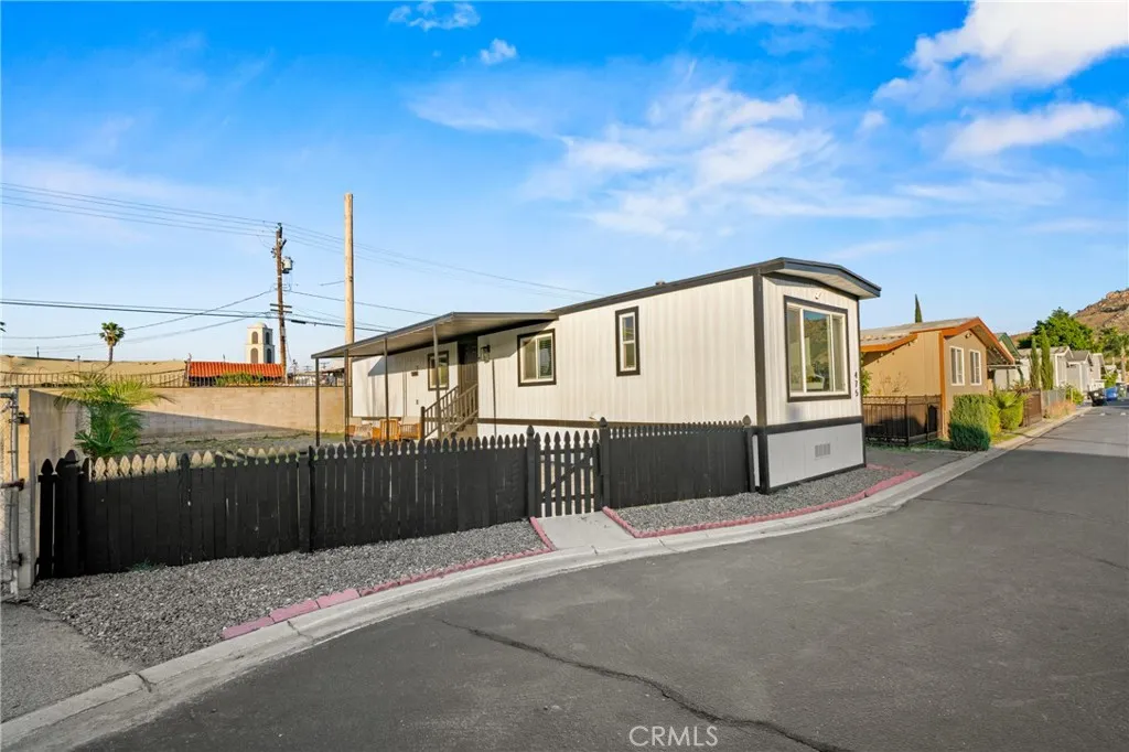 Additional image 33 of 3825 Crestmore Rd Unit 3825, Riverside, CA 92509