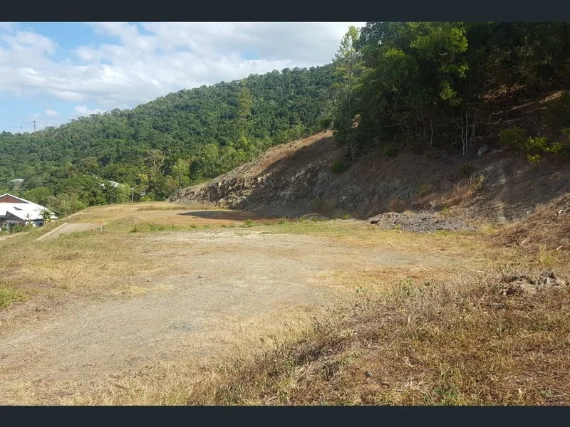 Additional image 3 of 1-3 Mooney Court, Smithfield QLD 4878