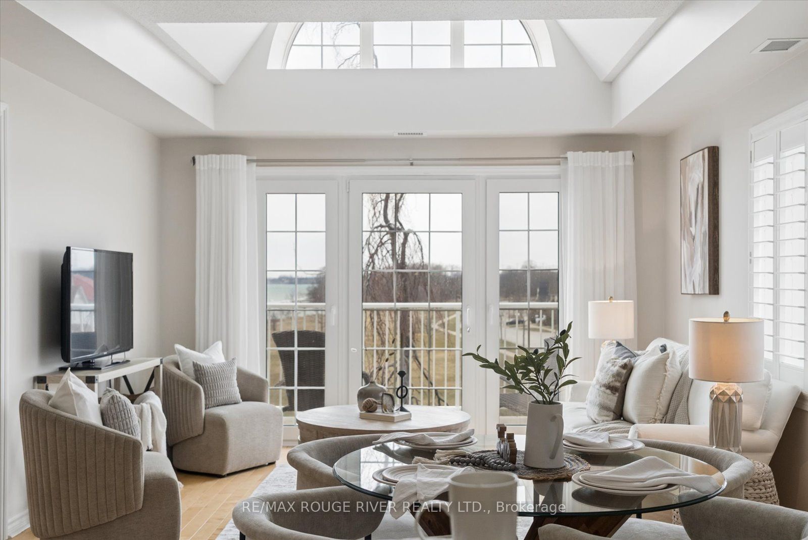 Additional image 6 of 306-395 Lakebreeze Drive, Clarington, ON, L1B 0A5