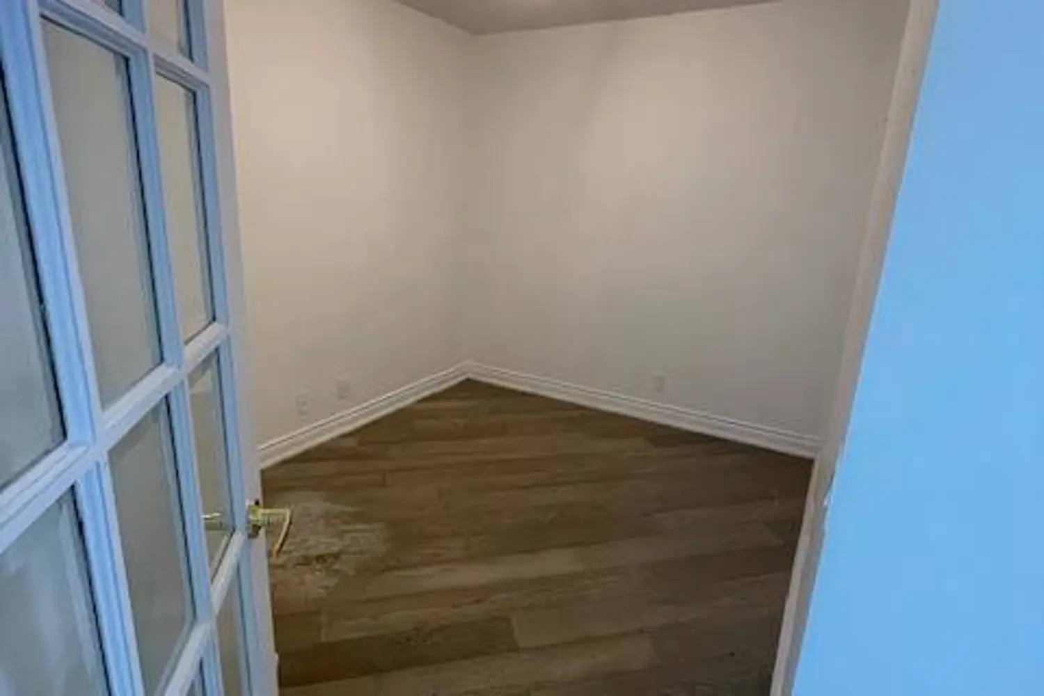 Additional image 13 of 78 Harrison Garden Boulevard 1001