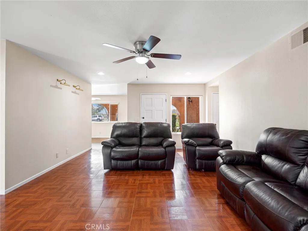 Additional image 58 of 17740 Linden St, Hesperia, CA 92345