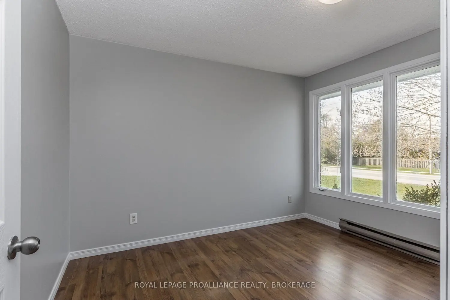 Additional image 6 of 355 Portsmouth Avenue