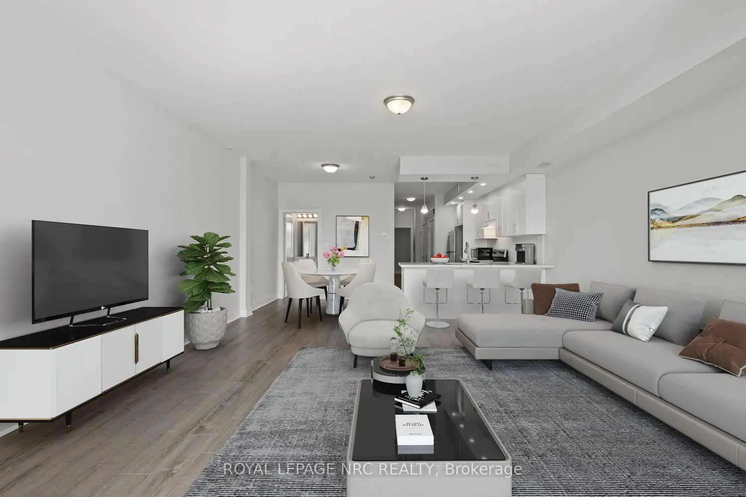 Additional image 3 of 3710 Main Street 106