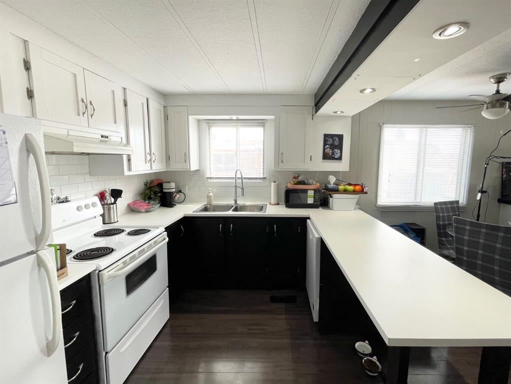 Additional image 3 of 4908 55 Avenue, Camrose, AB, T4V 3A4