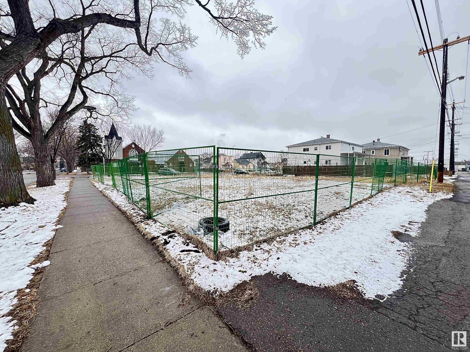 Additional image 2 of 9544 110 Avenue NW, Edmonton, AB, T5H1H4