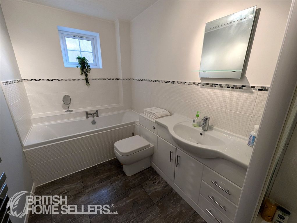 Additional image 10 of 2 bed flat for saleAdmiral Way, Hartlepool, Durham TS24