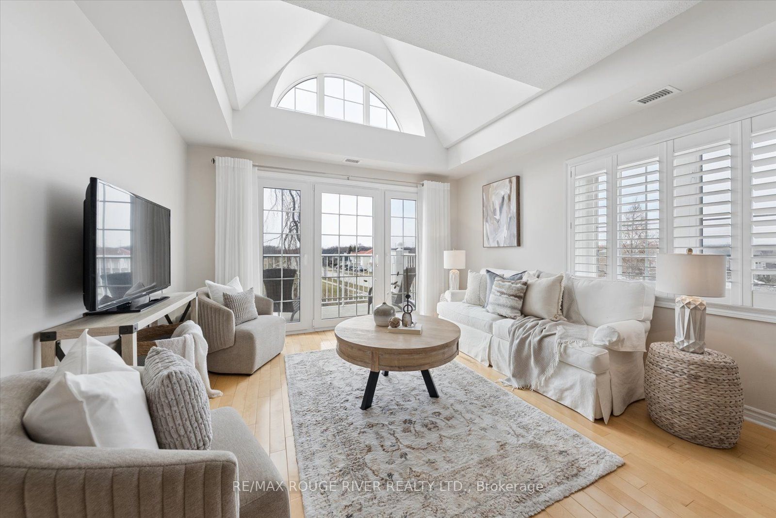 Additional image 5 of 306-395 Lakebreeze Drive, Clarington, ON, L1B 0A5