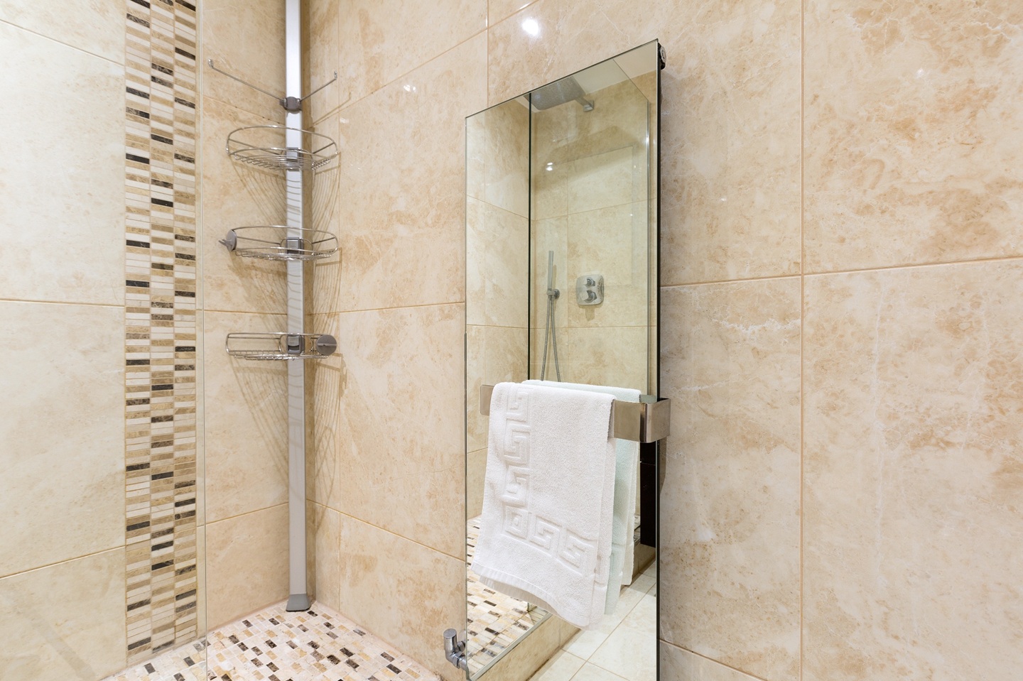 Additional image 10 of 2 Bed Terraced House, Brompton Park Crescent, SW6, N1 7GU