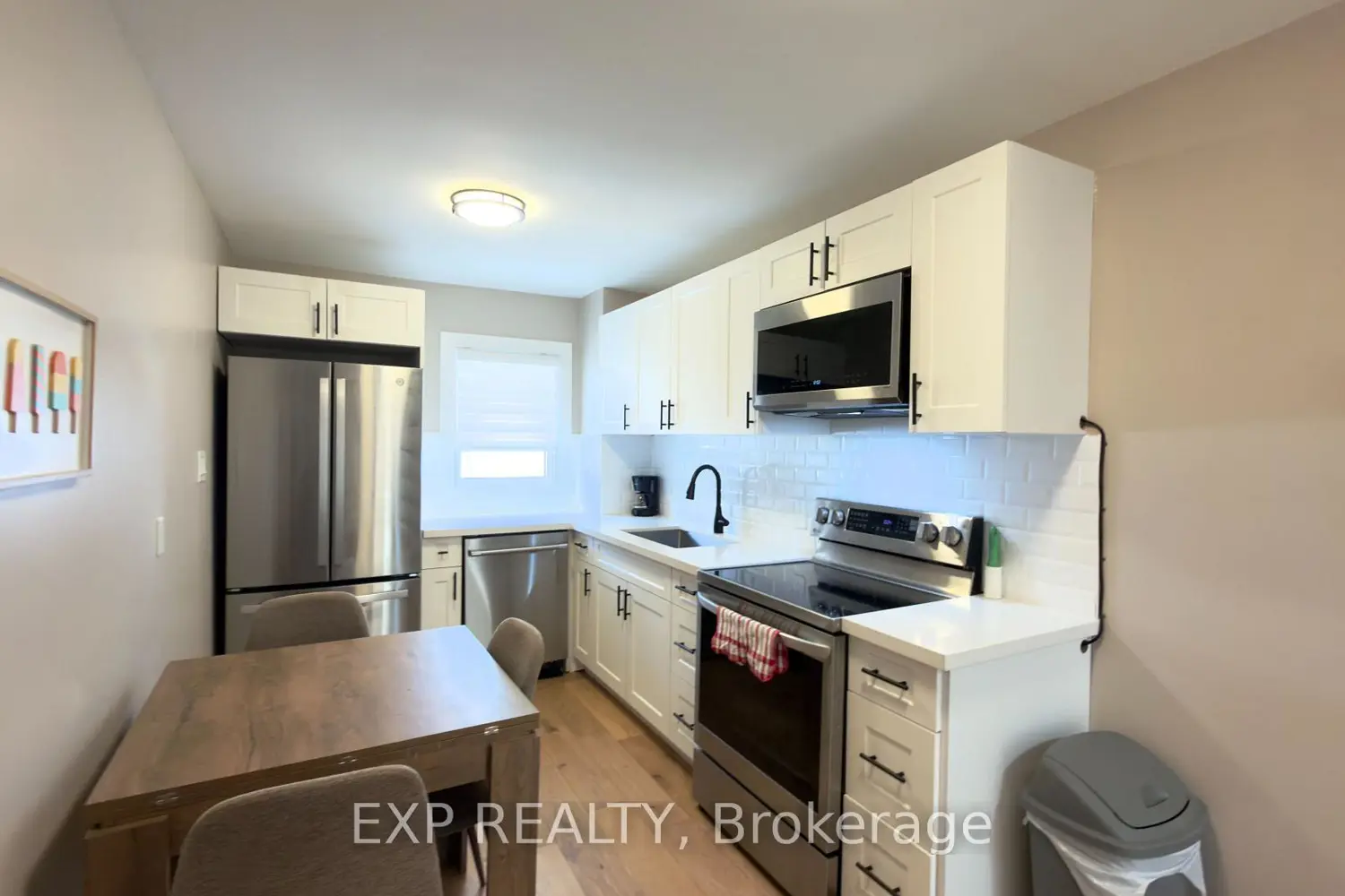 Additional image 2 of 1515 Dufferin Street