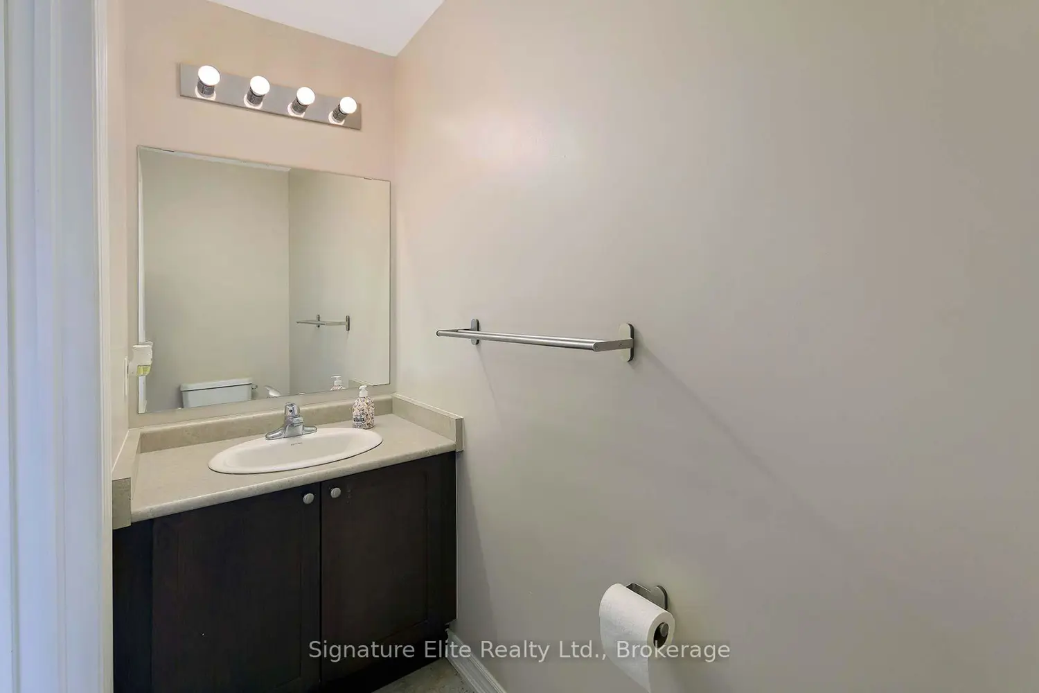 Additional image 9 of 57 Ferndale Drive 7