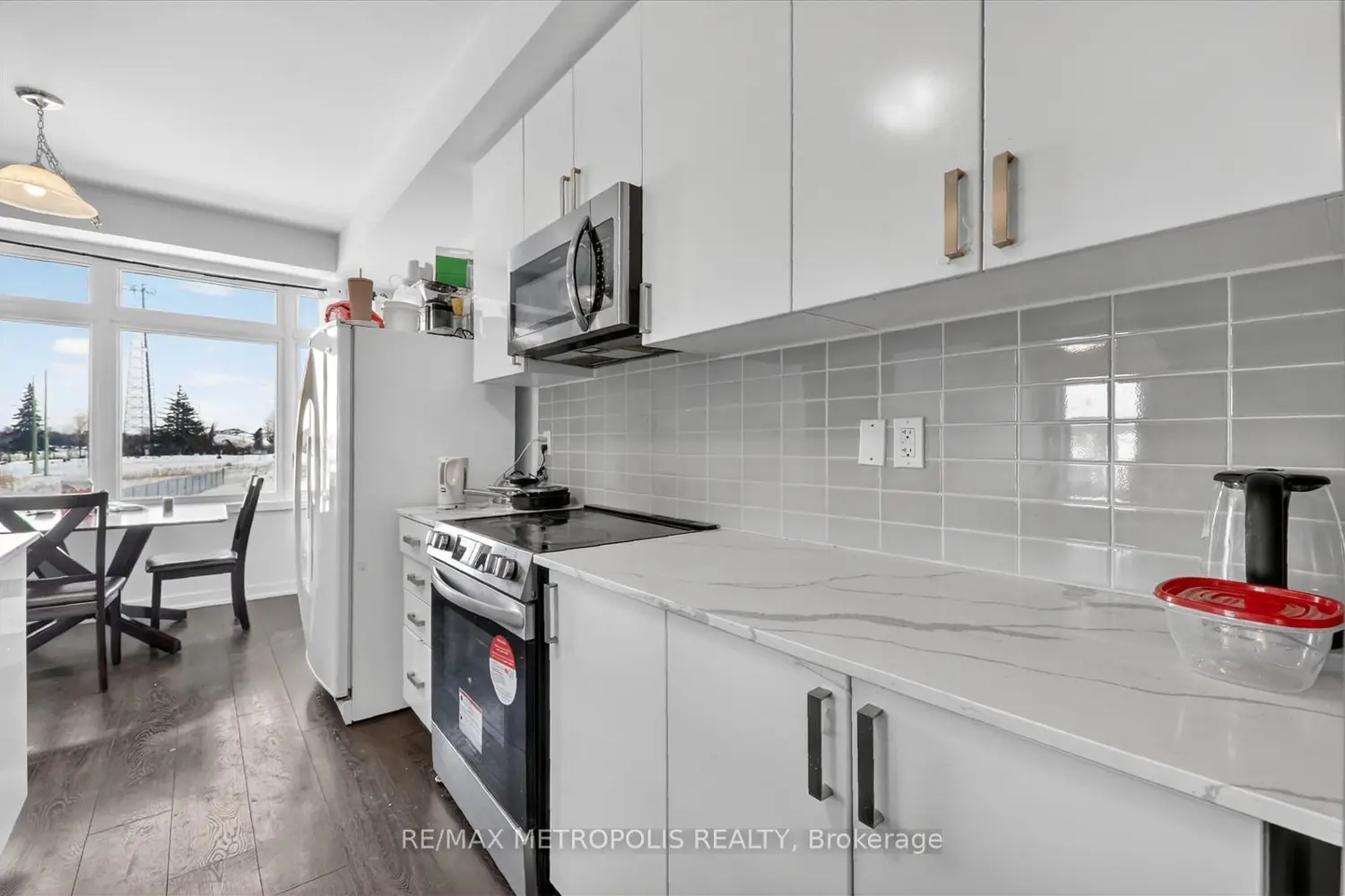 Additional image 9 of 1865 Pickering Parkway 301