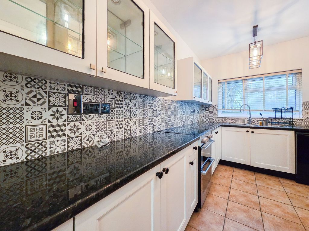 Additional image 8 of 2 bed semi-detached house for sale2 South Villas, Stopford Road, St Helier JE2
